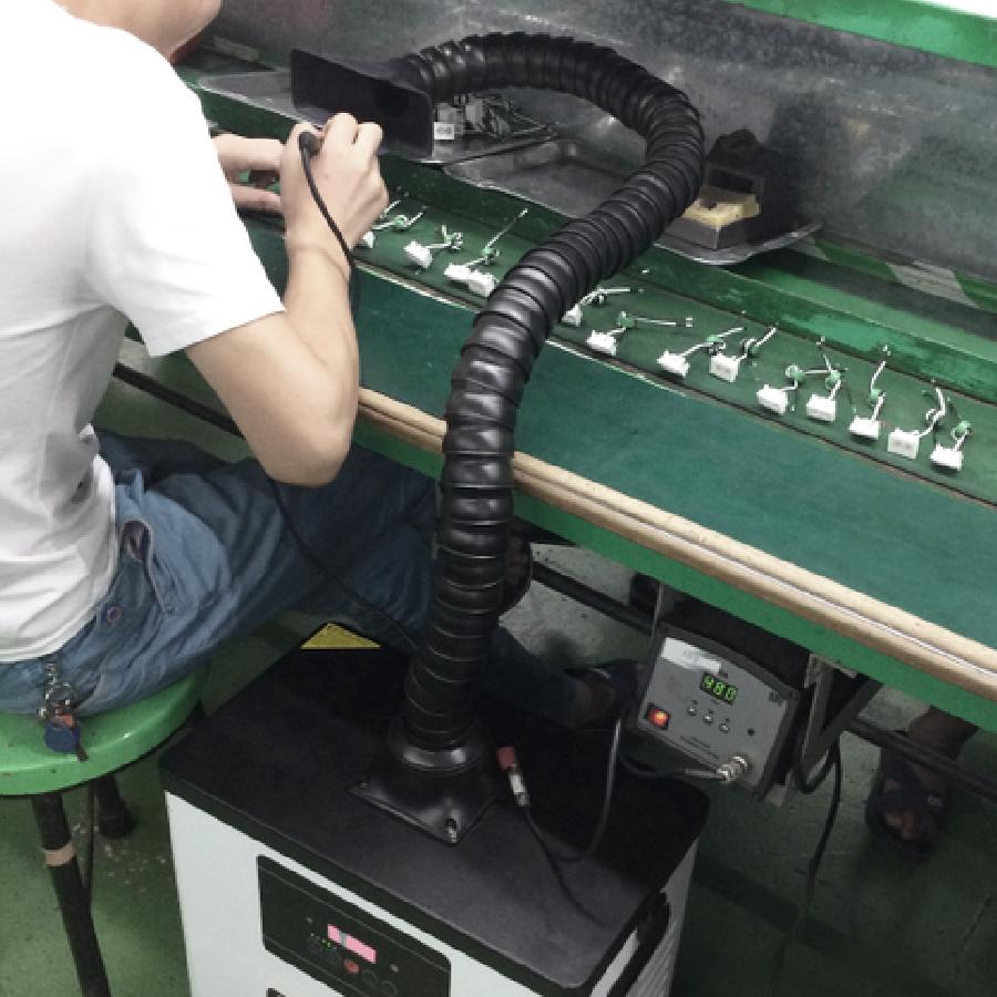 流水线电子元器件焊锡工位烟雾处理